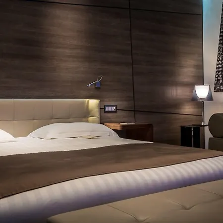 Diva Luxury ホテル 4*