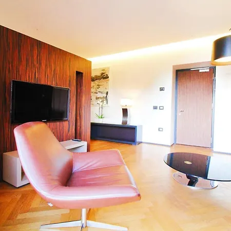 מלון Diva Luxury 4*
