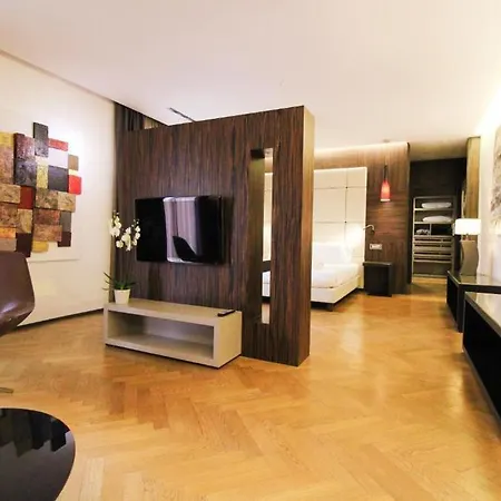 מלון Diva Luxury 4*