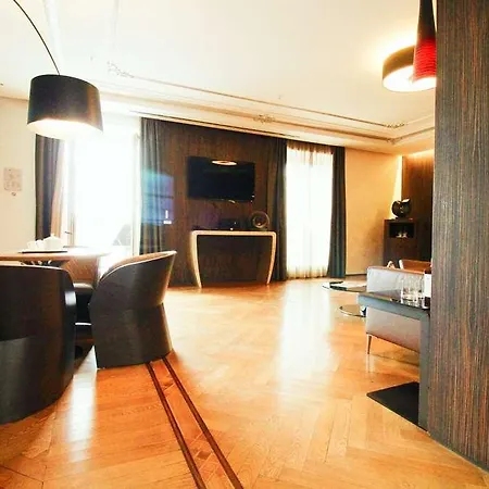 Diva Luxury מלון