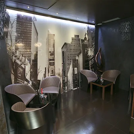 Diva Luxury מלון 4*
