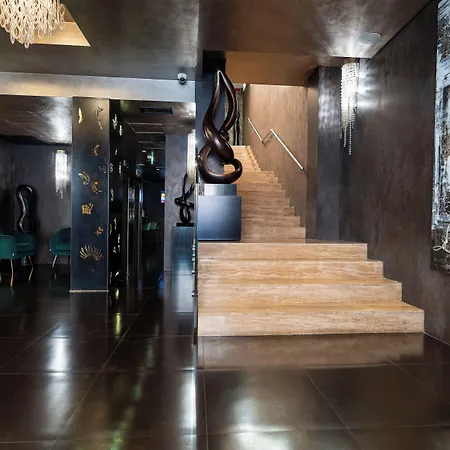 Diva Luxury מלון 4*