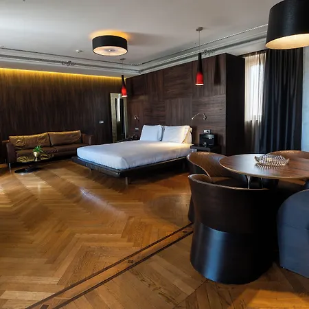 Diva Luxury מלון 4*