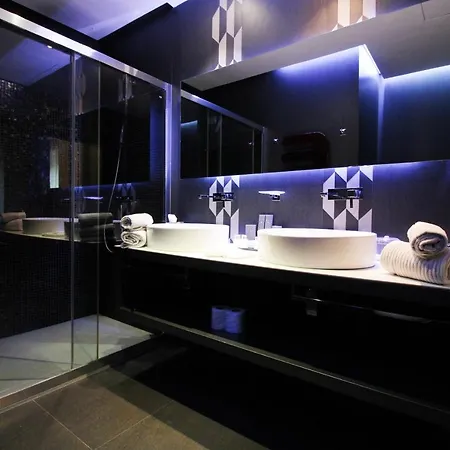 Diva Luxury Hotell 4*