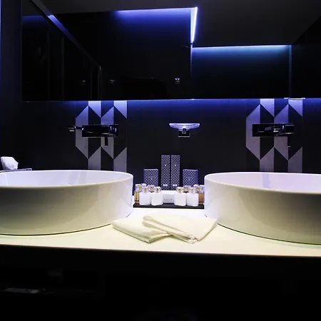 Diva Luxury Hotell 4*
