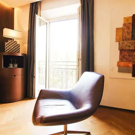 Hotell Diva Luxury 4*